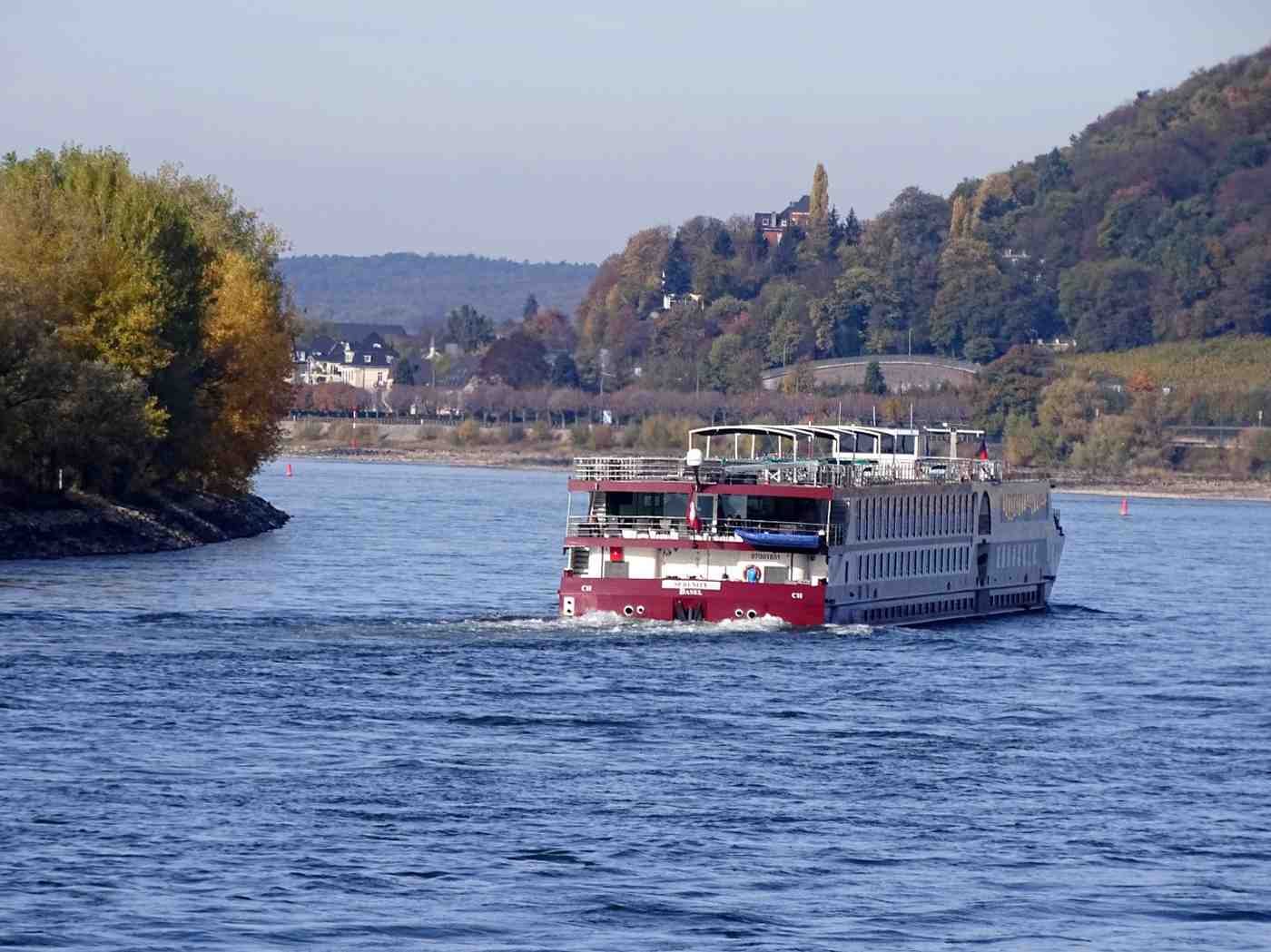 Boats and Ferries For Coastal Adventures