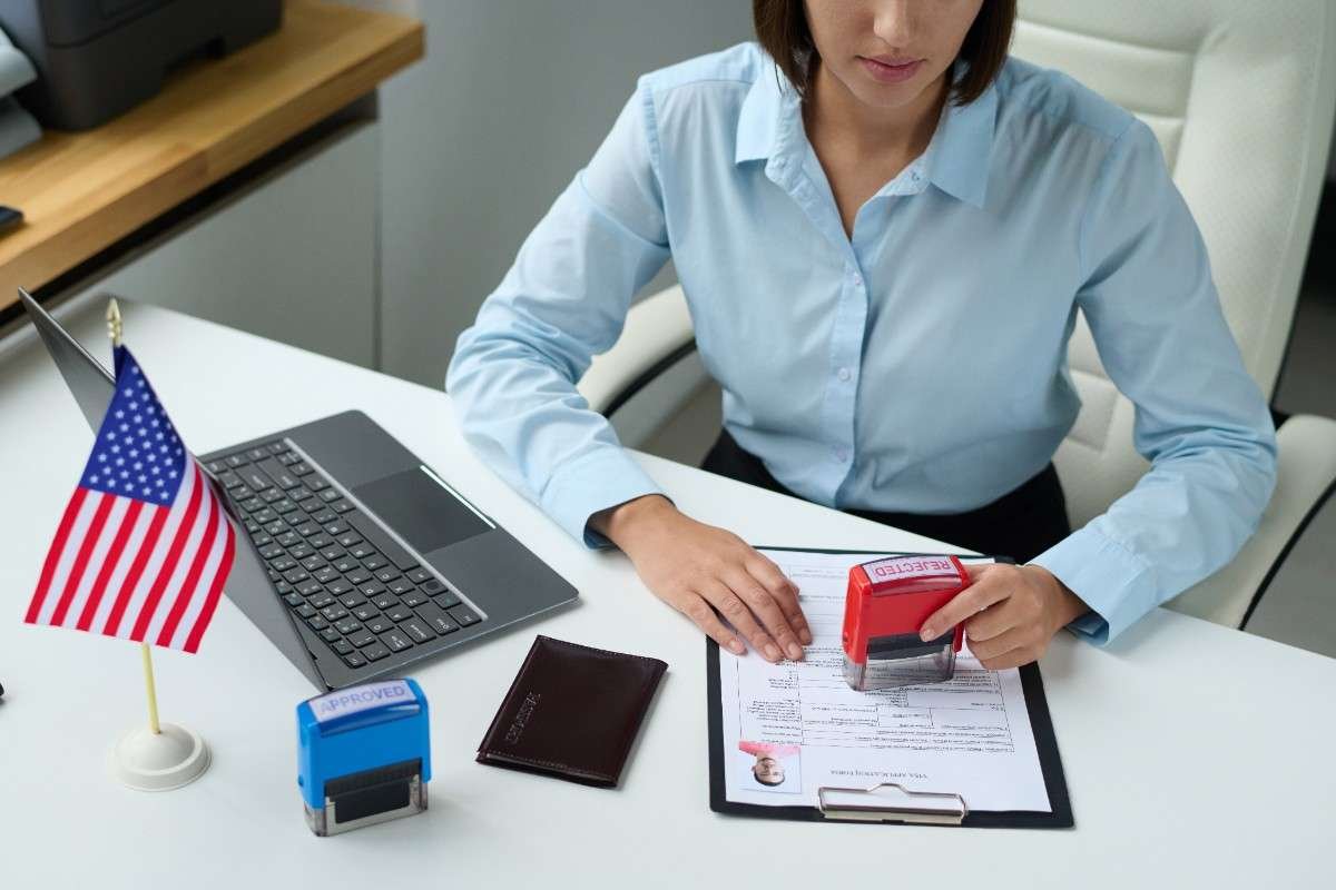 How to Expedite the H1B Extension Process