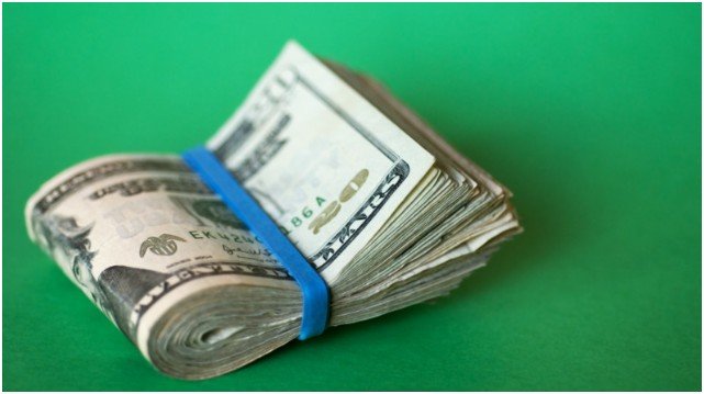 How to Handle Emergencies on the Road